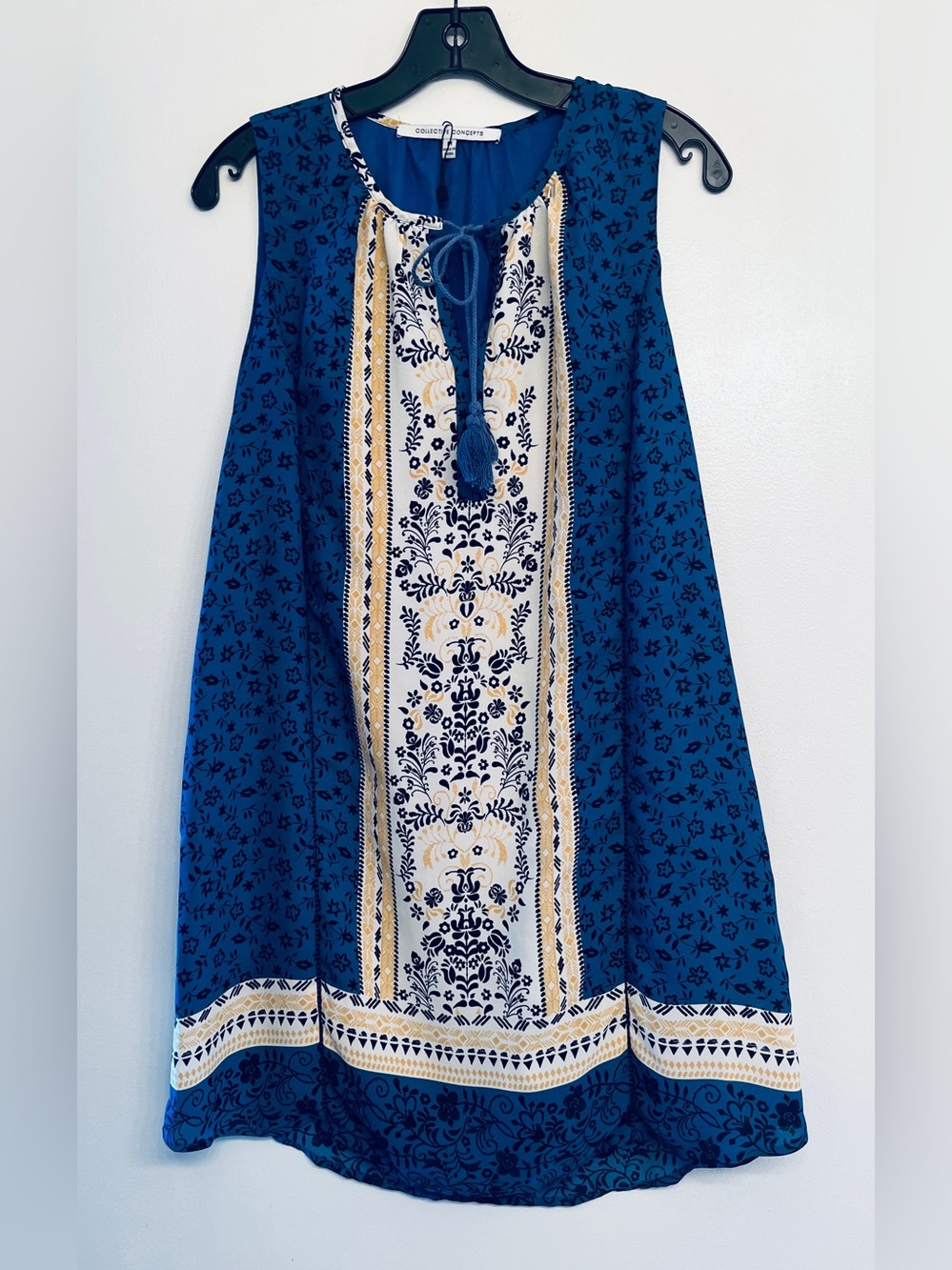 Collective Concepts boho-style mini shift dress size M